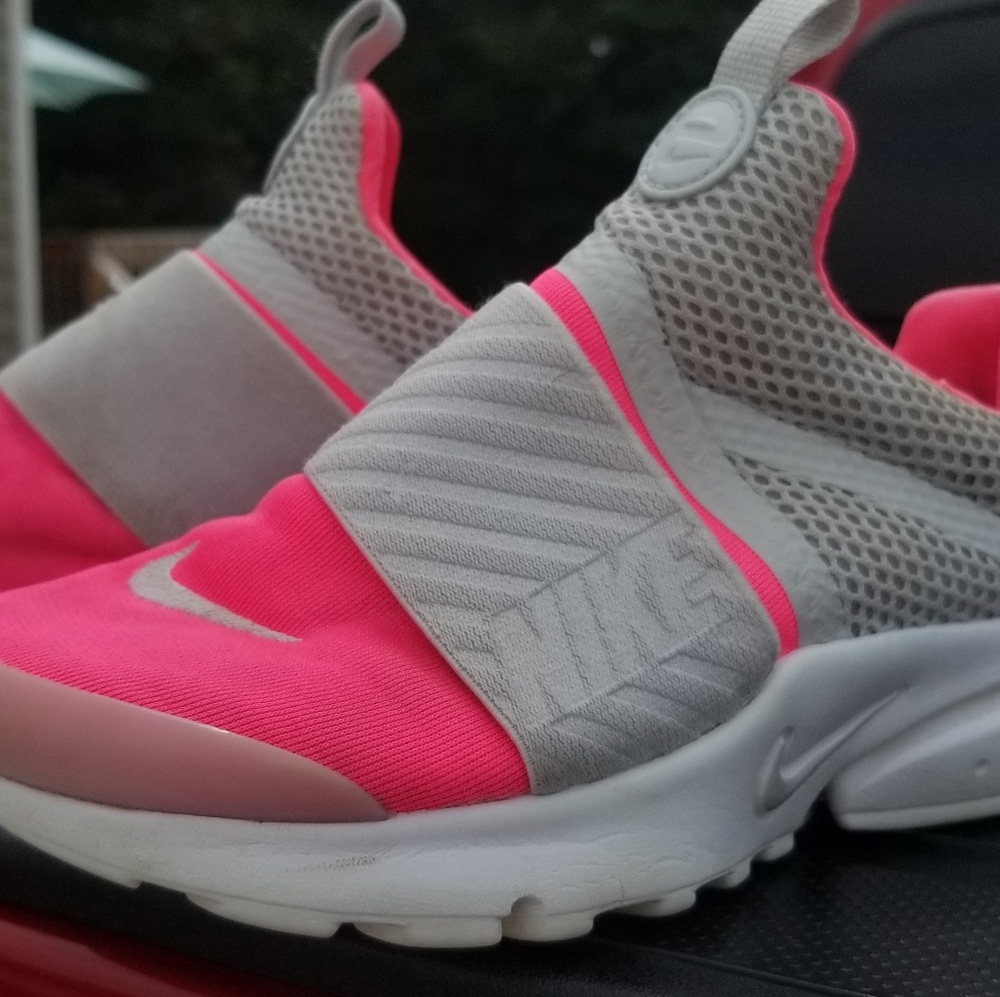 Girls Nike shoes